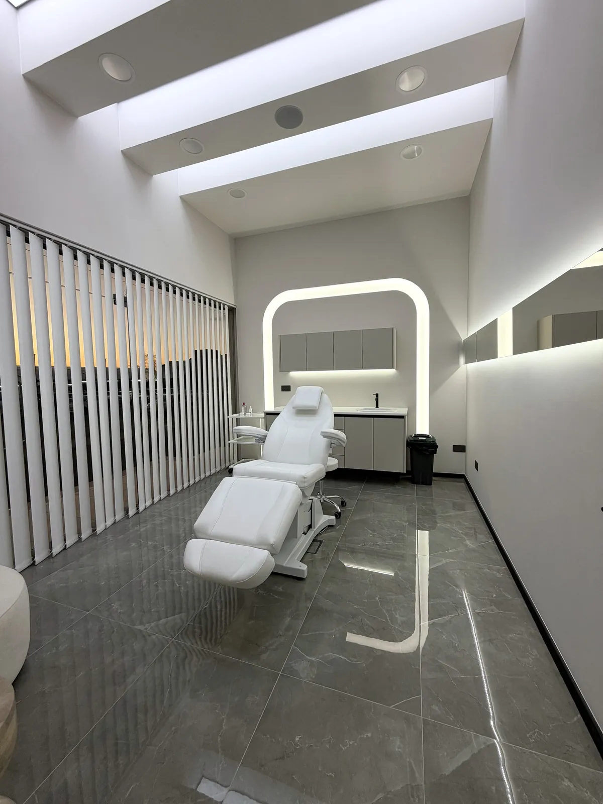 DermLux Laser & Medical Aesthetics (Πάφος)